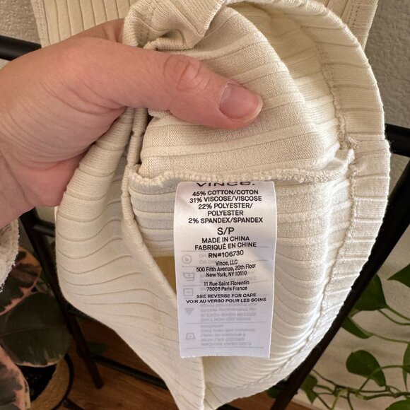 Vince Ribbed Mock Neck Sleeveless Tank Top in Bone Size Small - Picture 4 of 4